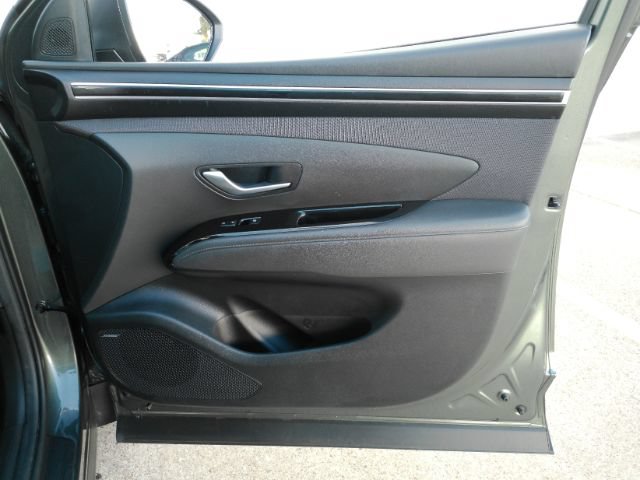 Used 2022 Hyundai Tucson Limited AWD/4WD image 18