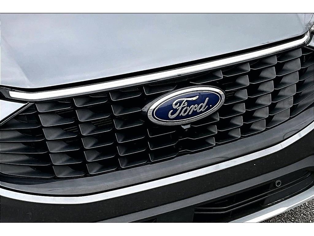 Used 2024 Ford Escape Platinum AWD/4WD image 31