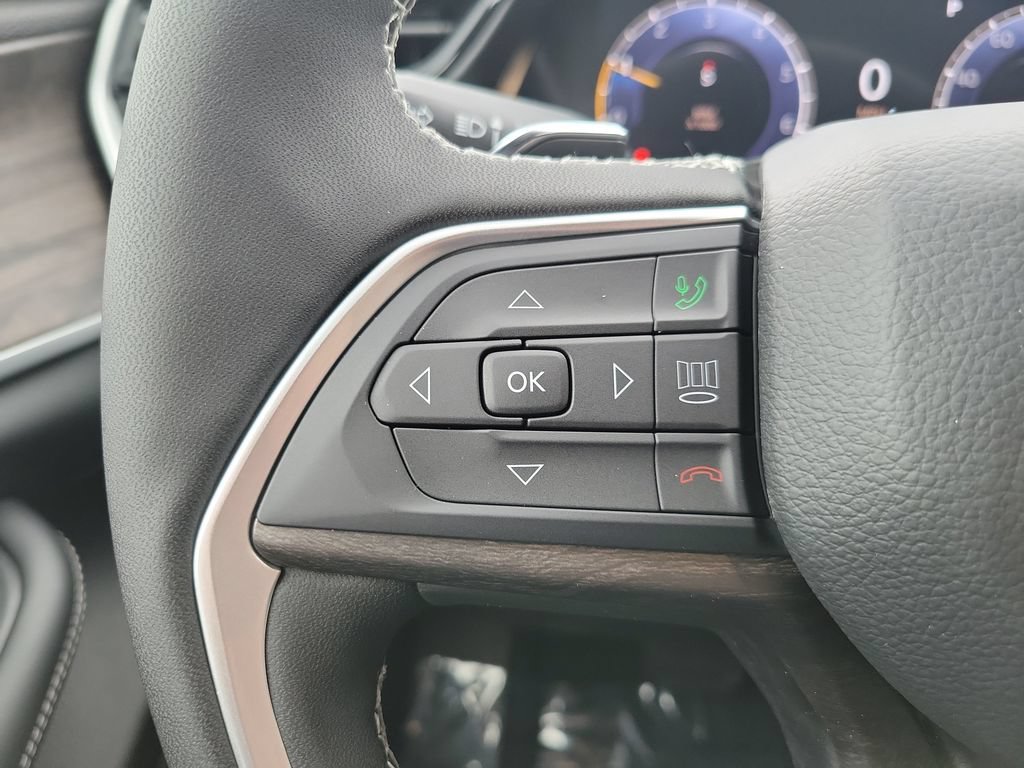 New 2026 Jeep Grand Cherokee Altitude AWD/4WD image 27
