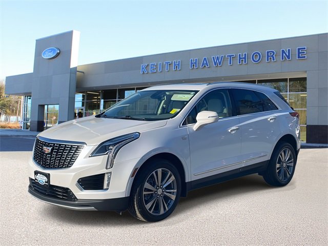 Used 2021 Cadillac XT5 Premium Luxury image 3