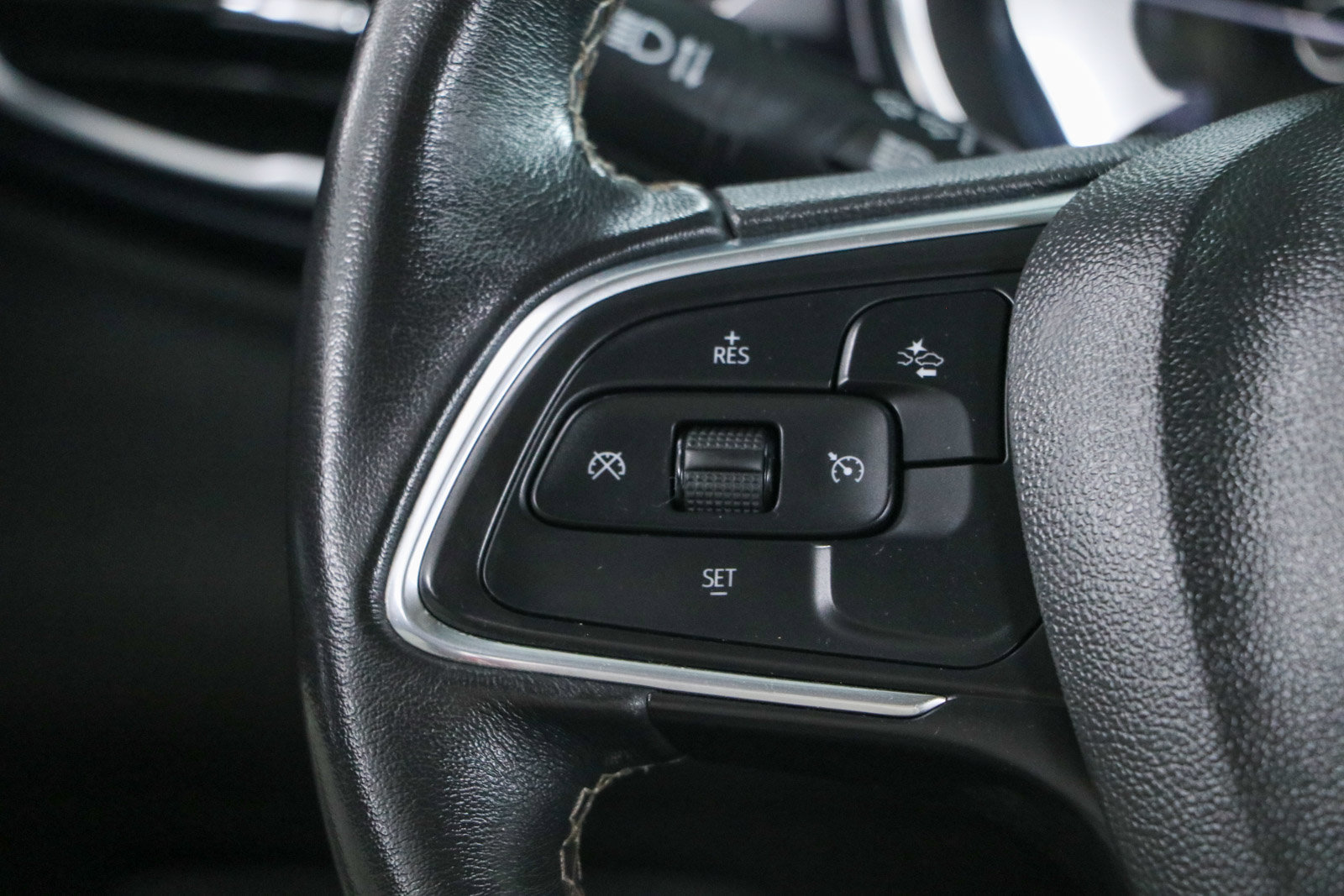 Used 2020 Buick Encore GX Preferred FWD image 13