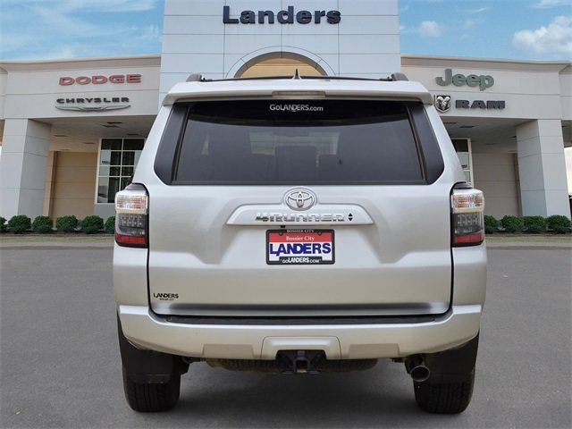 Used 2023 Toyota 4Runner SR5 Premium image 5