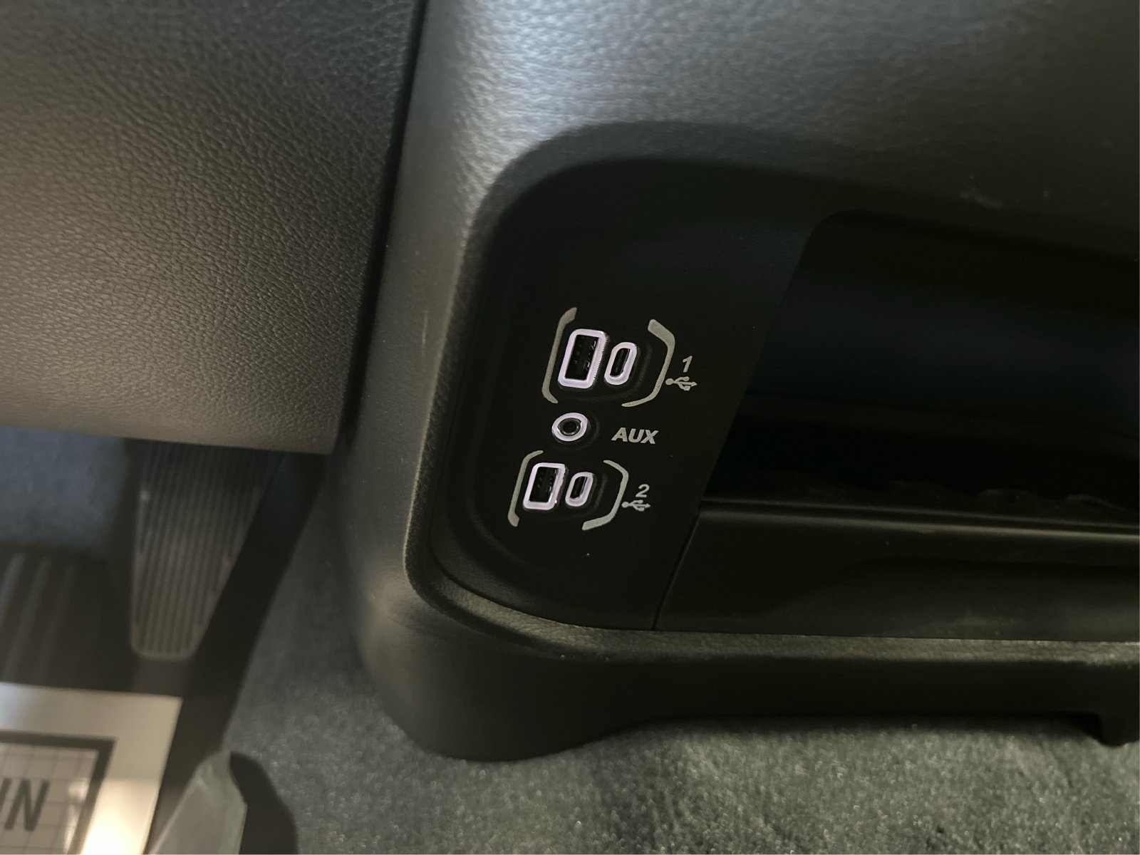 New 2027 RAM 2500 Tradesman AWD/4WD image 32