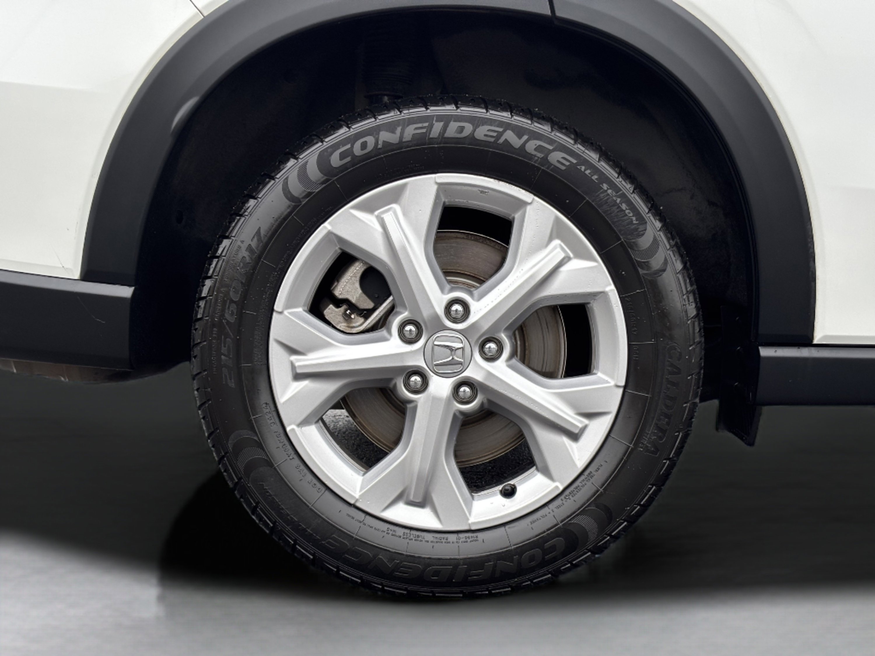 Certified 2023 Honda HR-V LX image 9