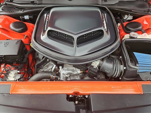 Used 2016 Dodge Challenger R/T Scat Pack RWD image 23