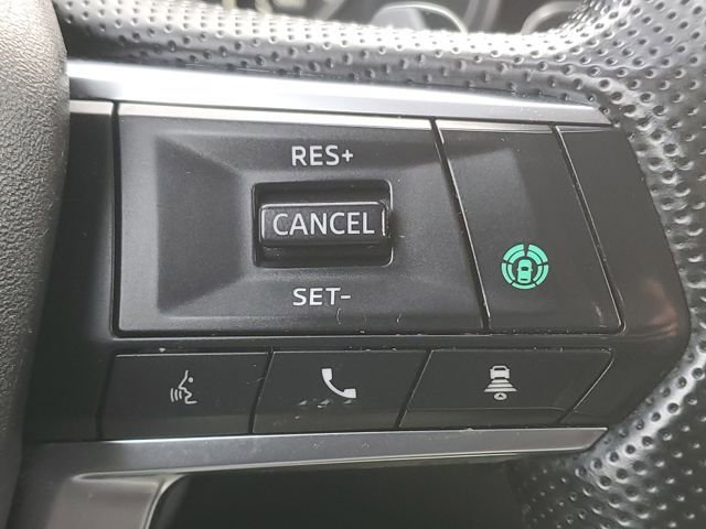 Used 2024 Mitsubishi Outlander SE image 13