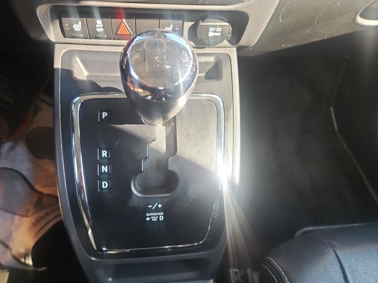 Used 2016 Jeep Patriot High Altitude AWD/4WD image 34