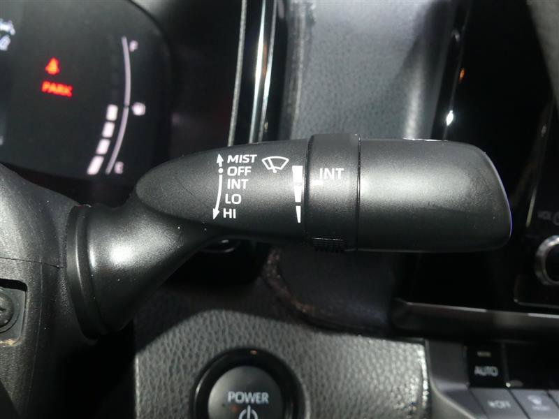 Used 2025 Toyota Camry LE FWD image 32