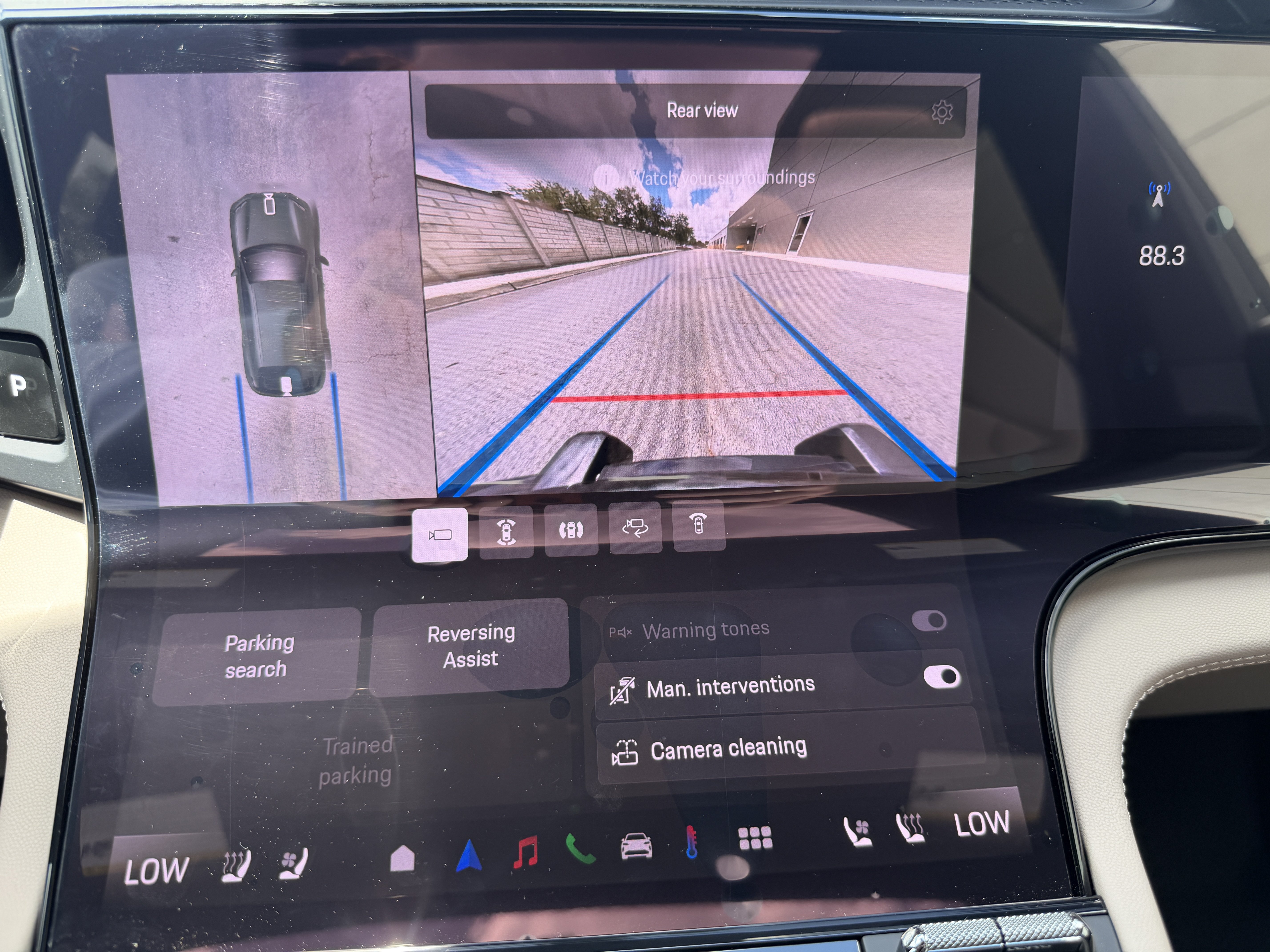 New 2026 Porsche Cayenne Electric AWD/4WD image 28