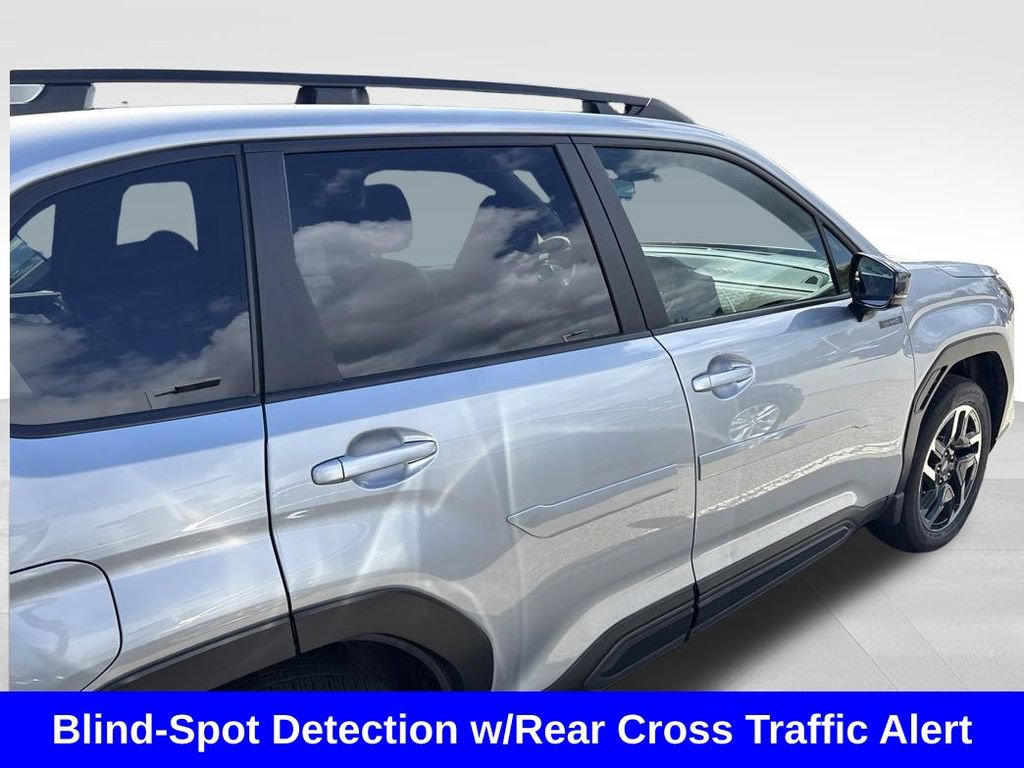 Used 2025 Subaru Forester Limited AWD/4WD image 9