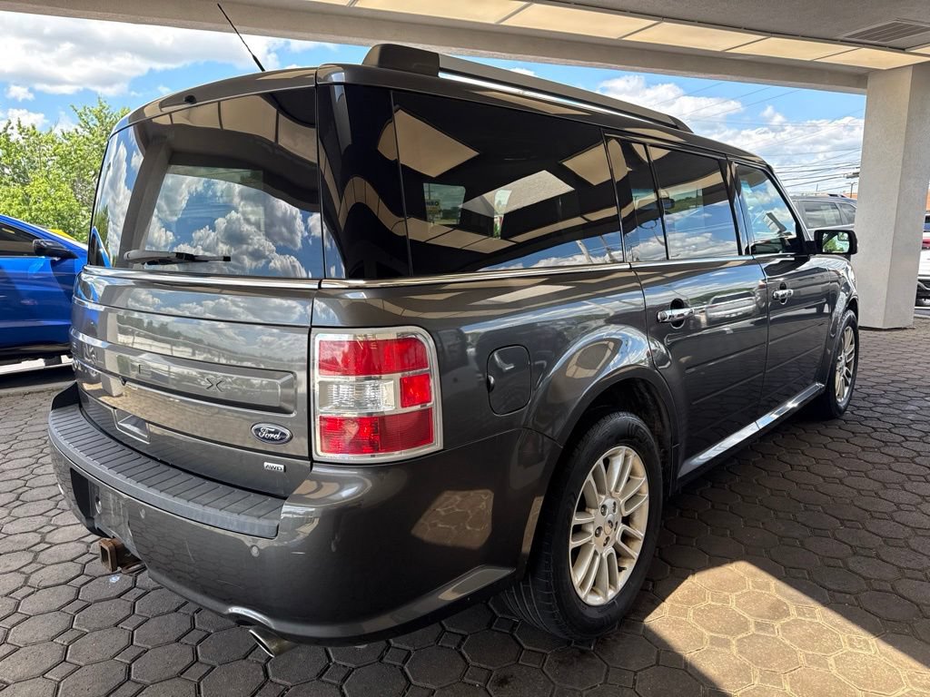 Used 2019 Ford Flex SEL w/ Class III Trailer Tow Package AWD/4WD image 6