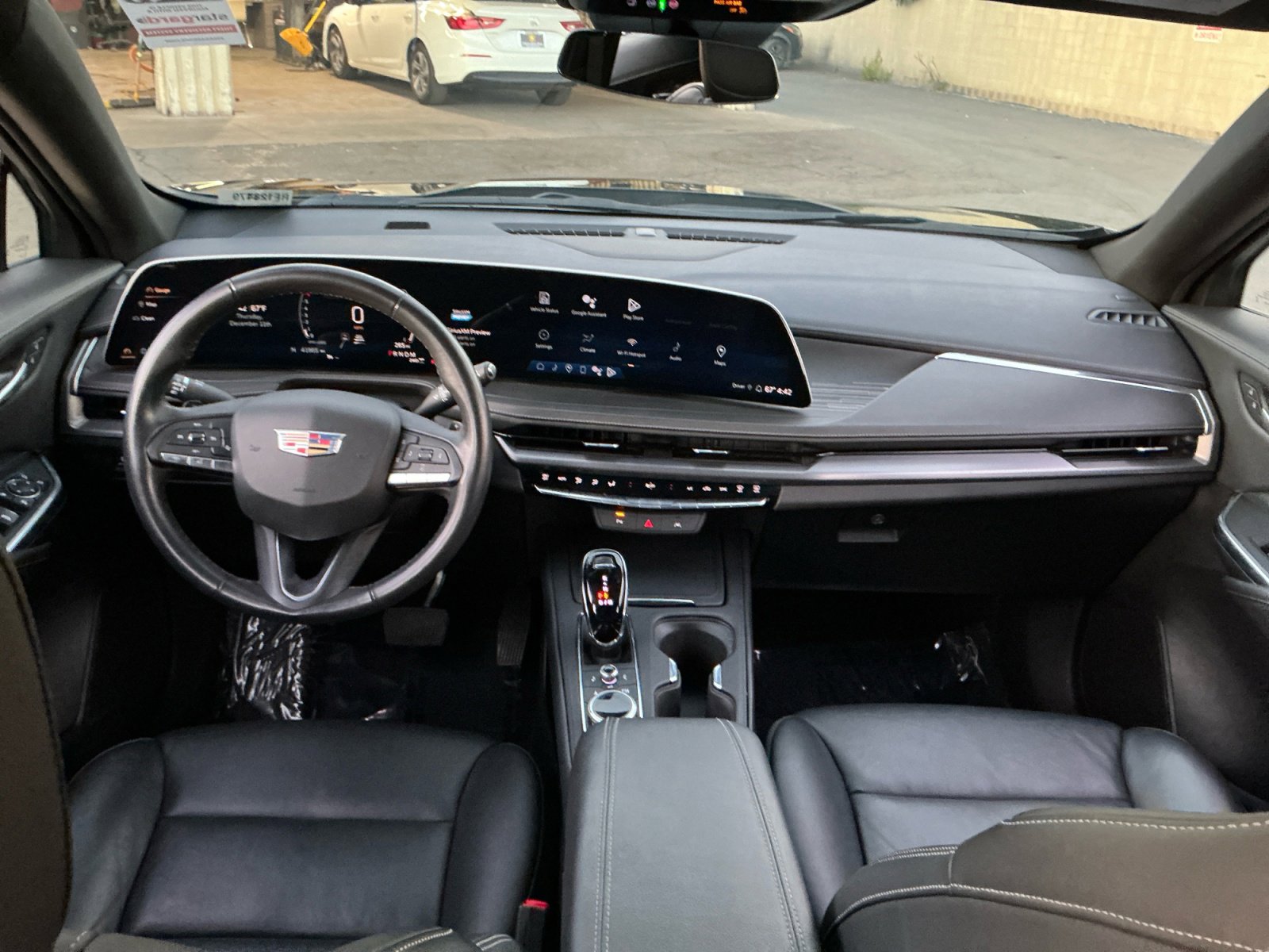 Used 2024 Cadillac XT4 Premium Luxury image 18