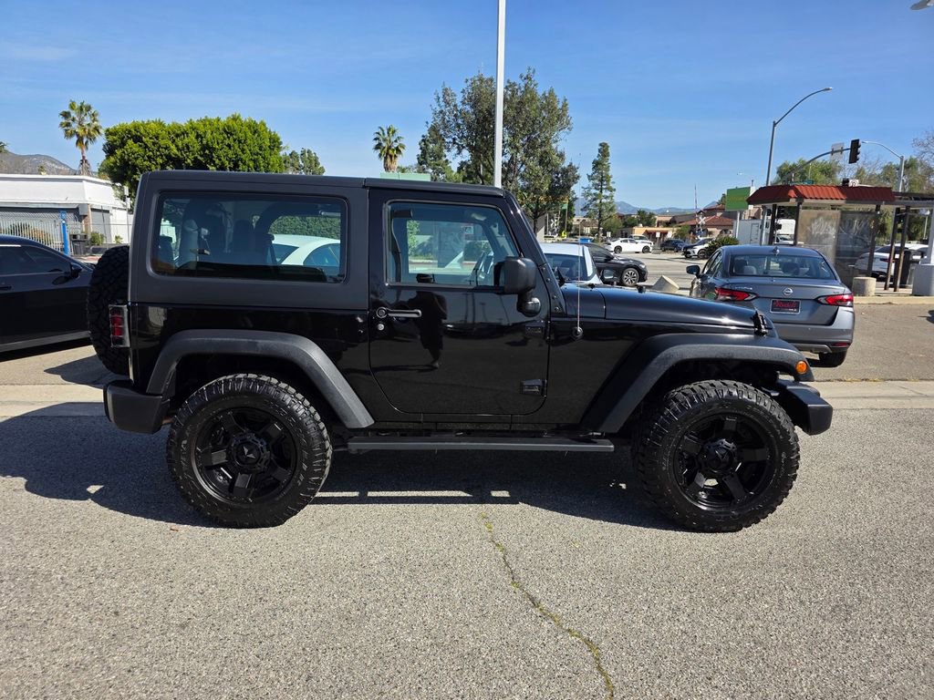 Used 2018 Jeep Wrangler Sport image 4