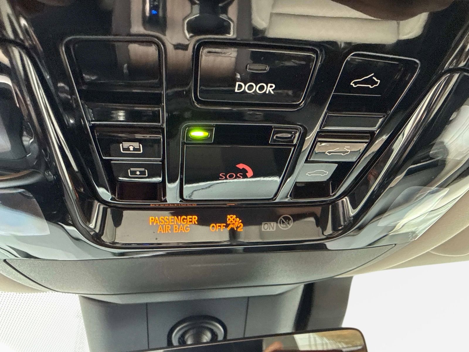 Used 2025 Lexus RX 450h AWD w/ Luxury Package image 25