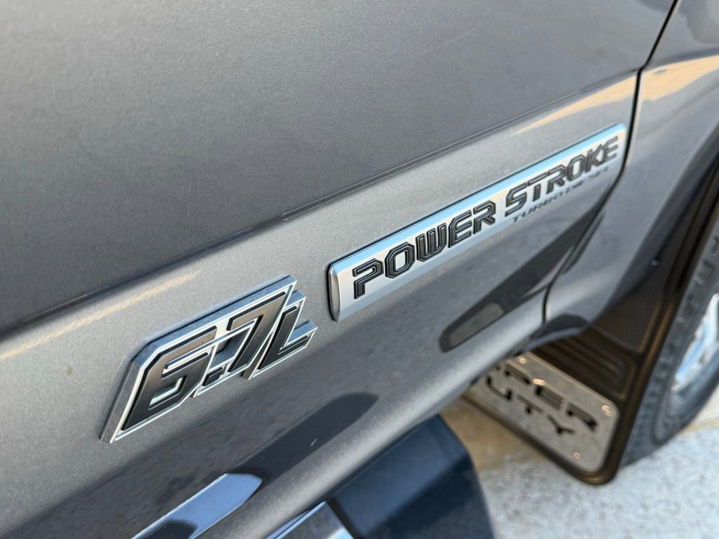 Used 2022 Ford F250 Lariat w/ FX4 Off-Road Package image 18