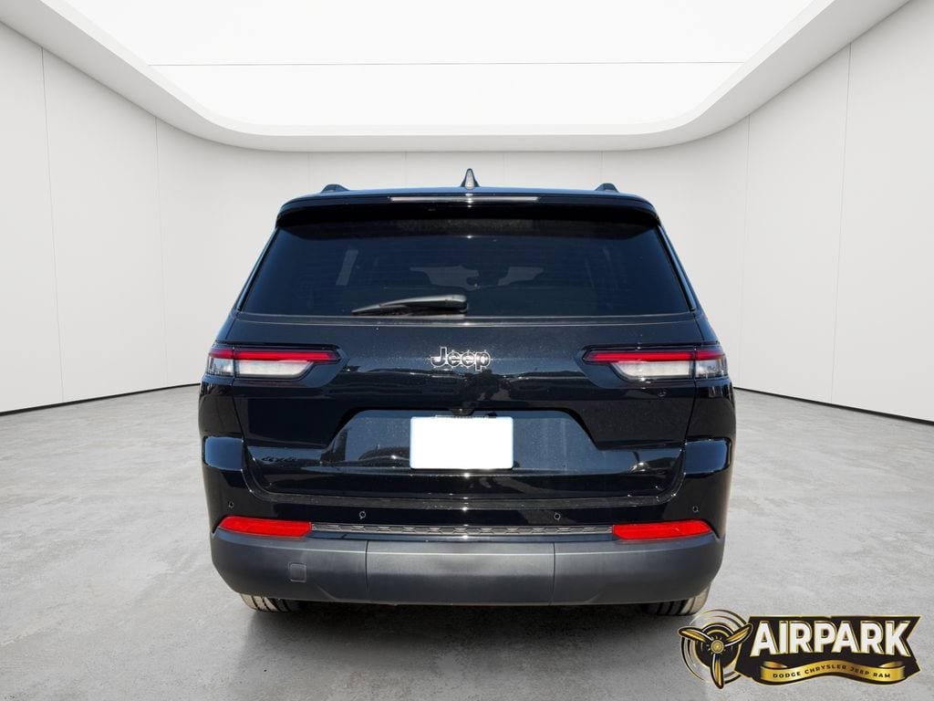 New 2025 Jeep Grand Cherokee L Altitude AWD/4WD image 6