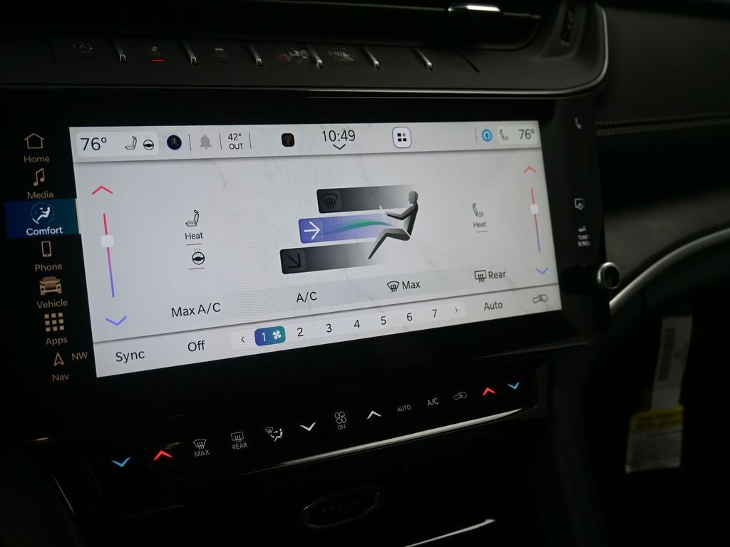 New 2026 Jeep Grand Cherokee Limited w/ Limited Altitude Package image 20