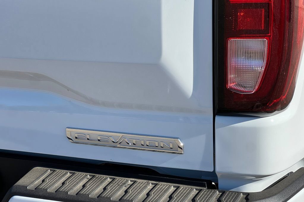New 2026 GMC Sierra 1500 Elevation w/ Elevation Premium Package AWD/4WD image 21
