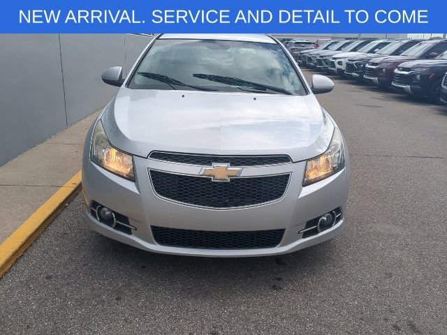 Used 2011 Chevrolet Cruze LT w/ RS Package FWD image 11