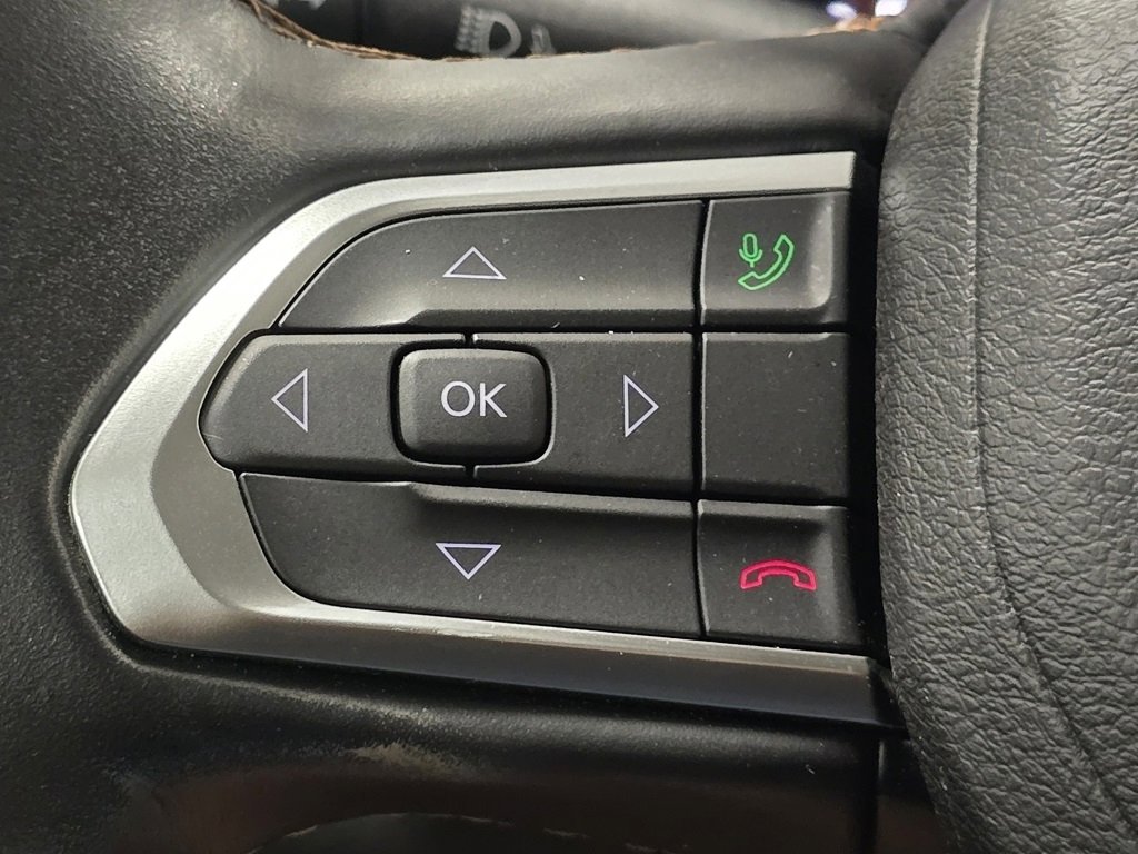 Used 2022 Jeep Compass Limited AWD/4WD image 32