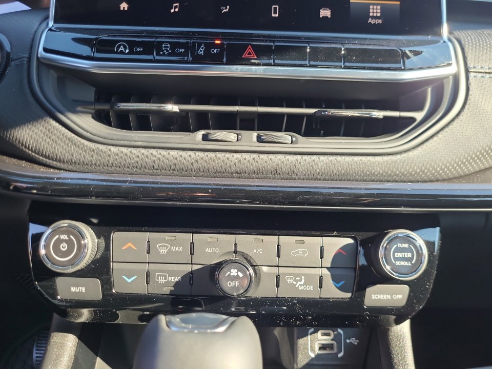 New 2026 Jeep Compass Latitude w/ Quick Order Package 29K image 18