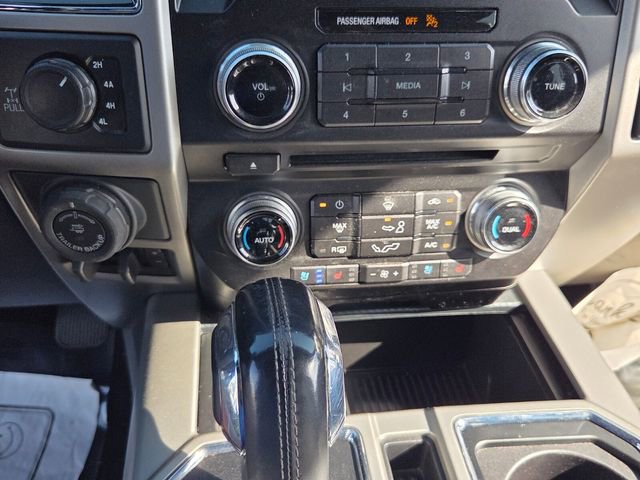 Used 2018 Ford F150 Lariat w/ Equipment Group 501A Mid AWD/4WD image 19