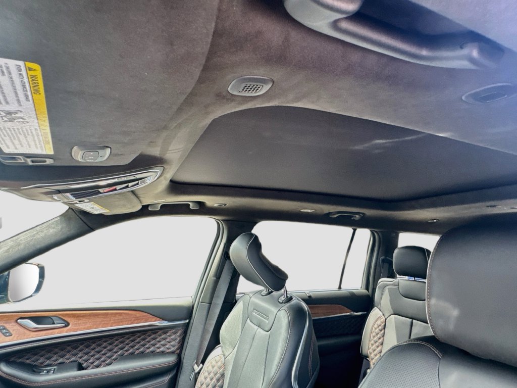 New 2027 Jeep Grand Cherokee L Summit AWD/4WD image 23