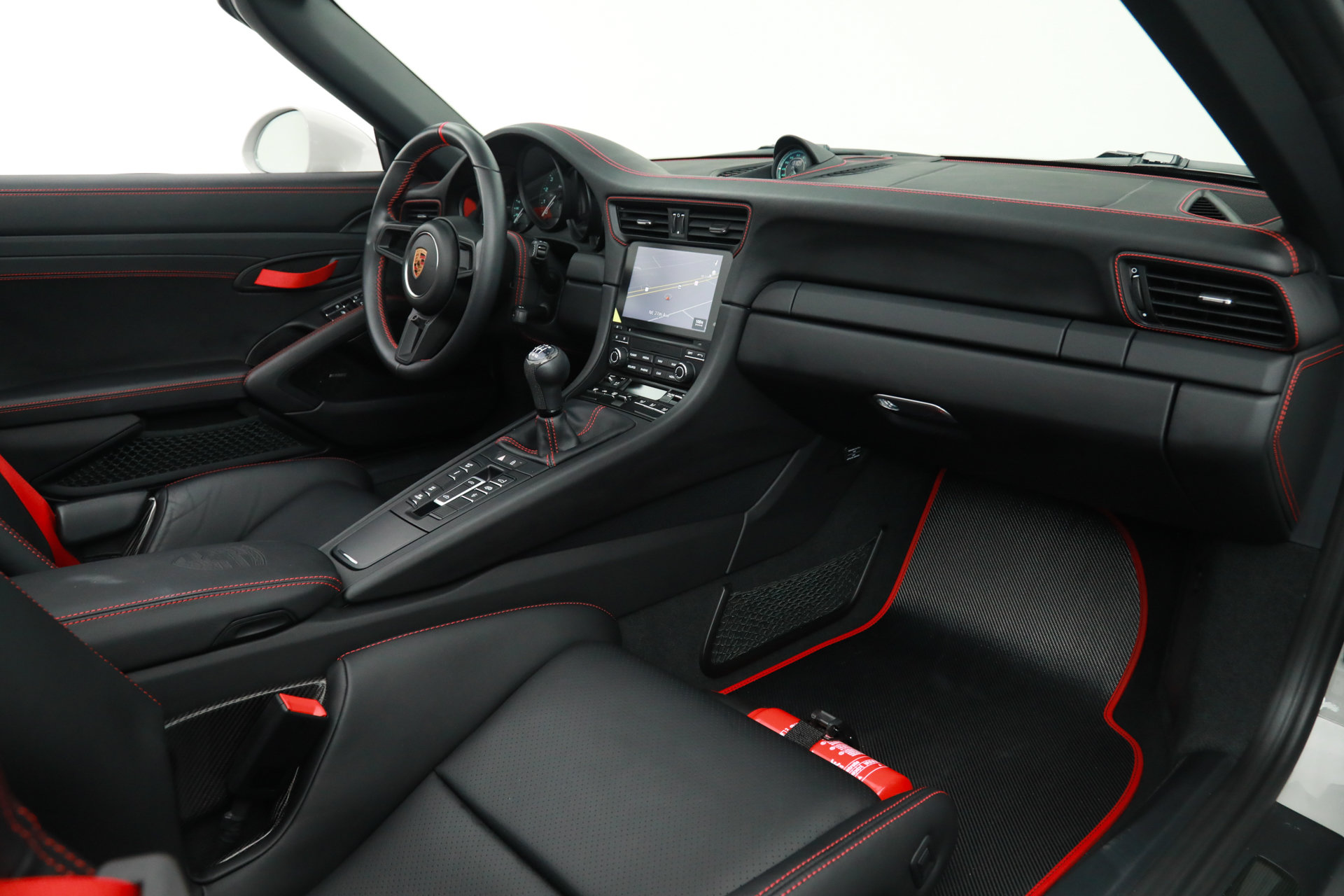 Used 2019 Porsche 911 Speedster RWD image 17
