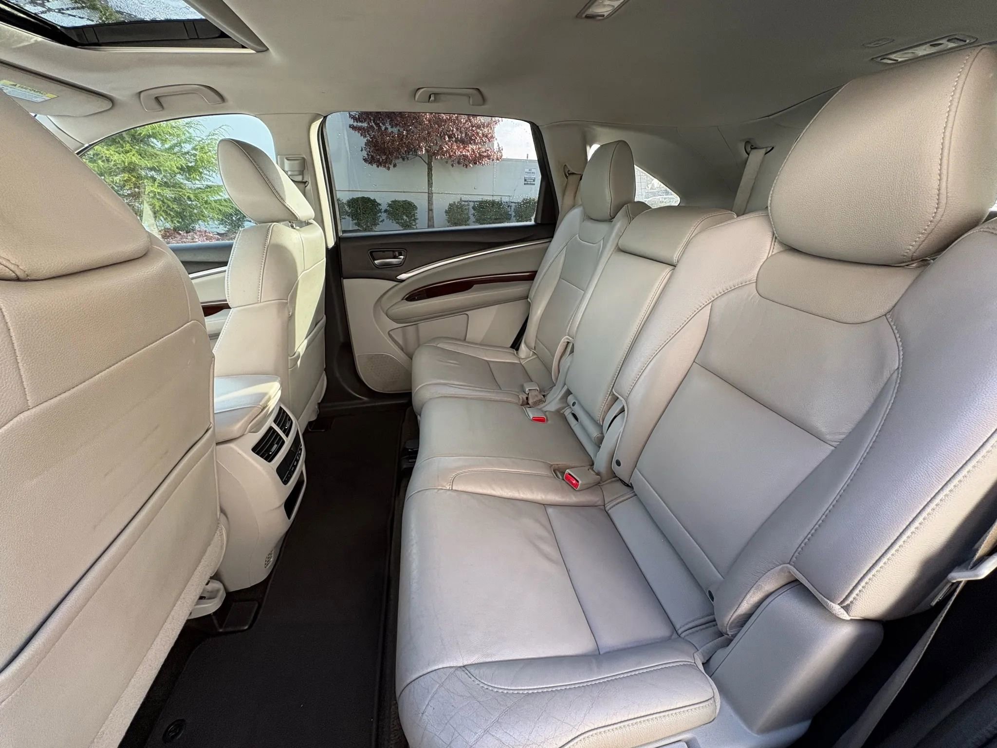 Used 2015 Acura MDX FWD image 19