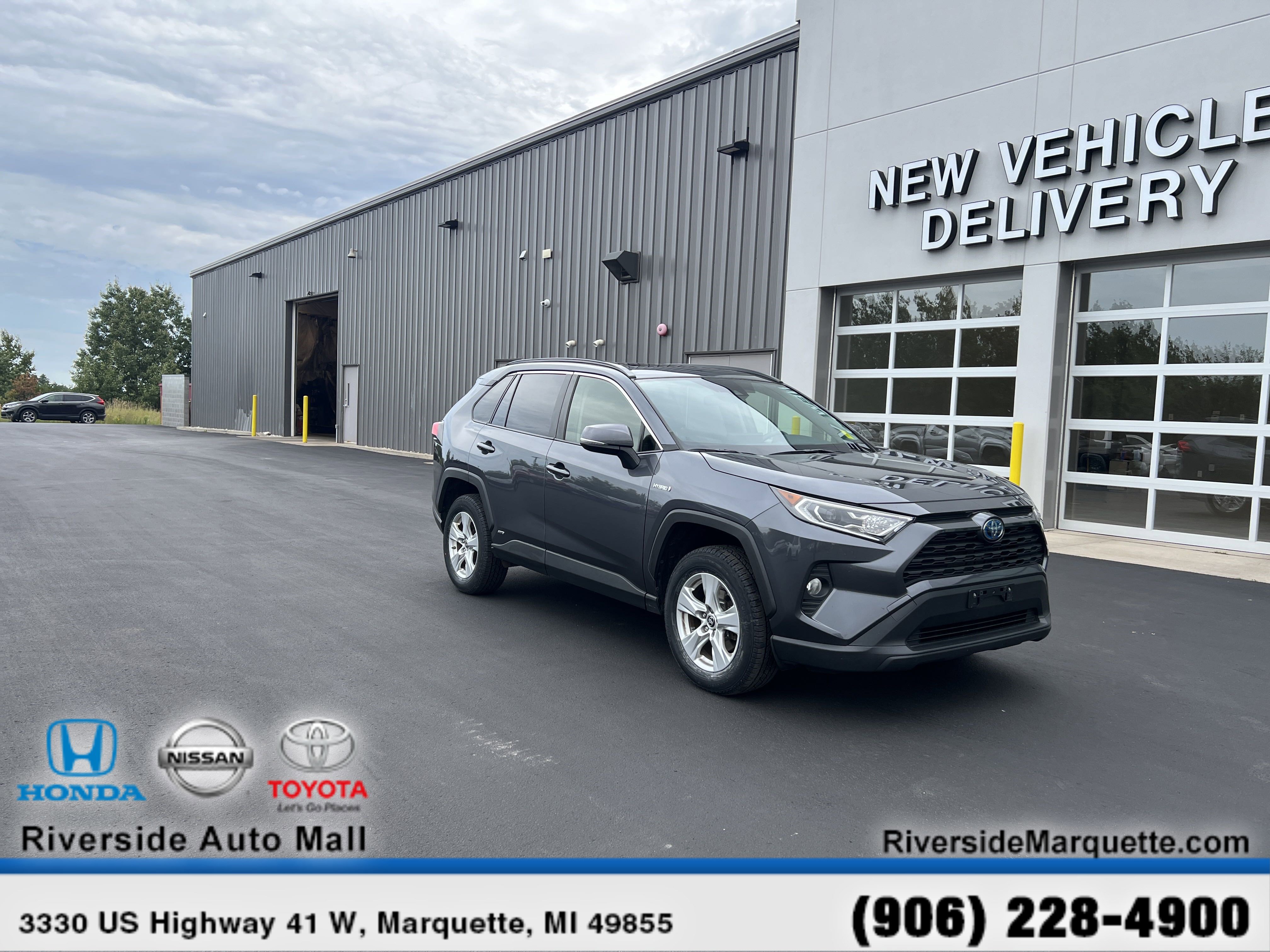 Used 2019 Toyota RAV4 XLE video 1