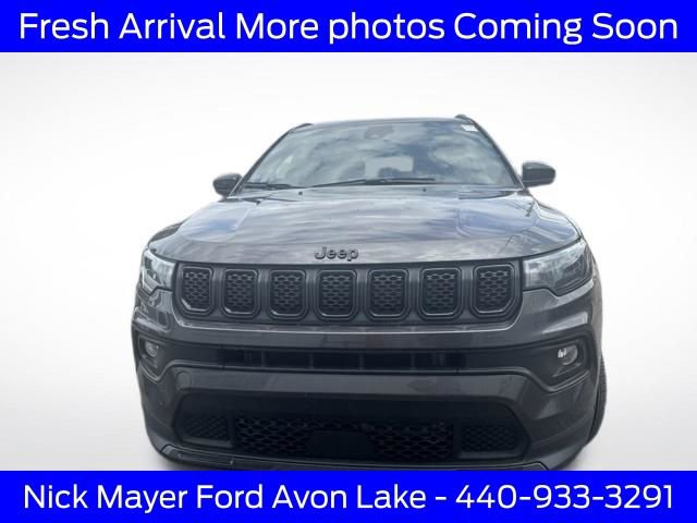 Used 2023 Jeep Compass Latitude AWD/4WD image 9