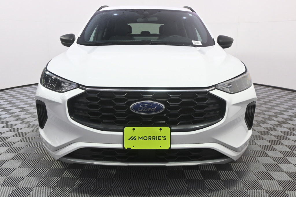 Used 2023 Ford Escape ST-Line w/ Tech Pack #1 AWD/4WD image 10