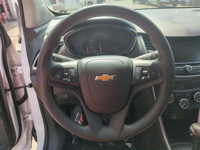 Used 2020 Chevrolet Trax LS w/ Tint and Cruise Package image 14