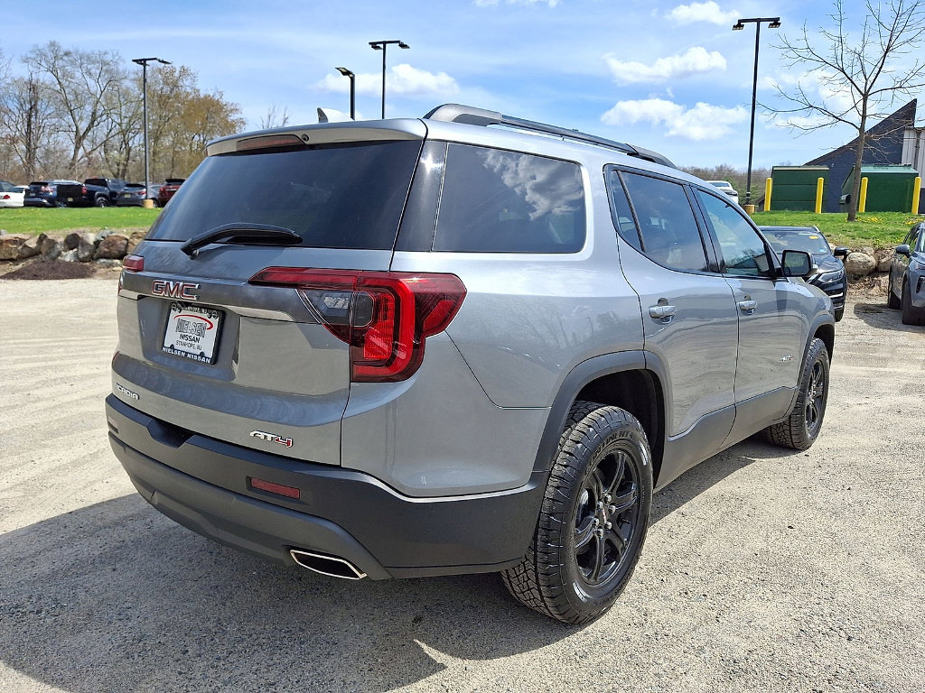 Used 2023 GMC Acadia AT4 w/ Technology Package AWD/4WD image 25