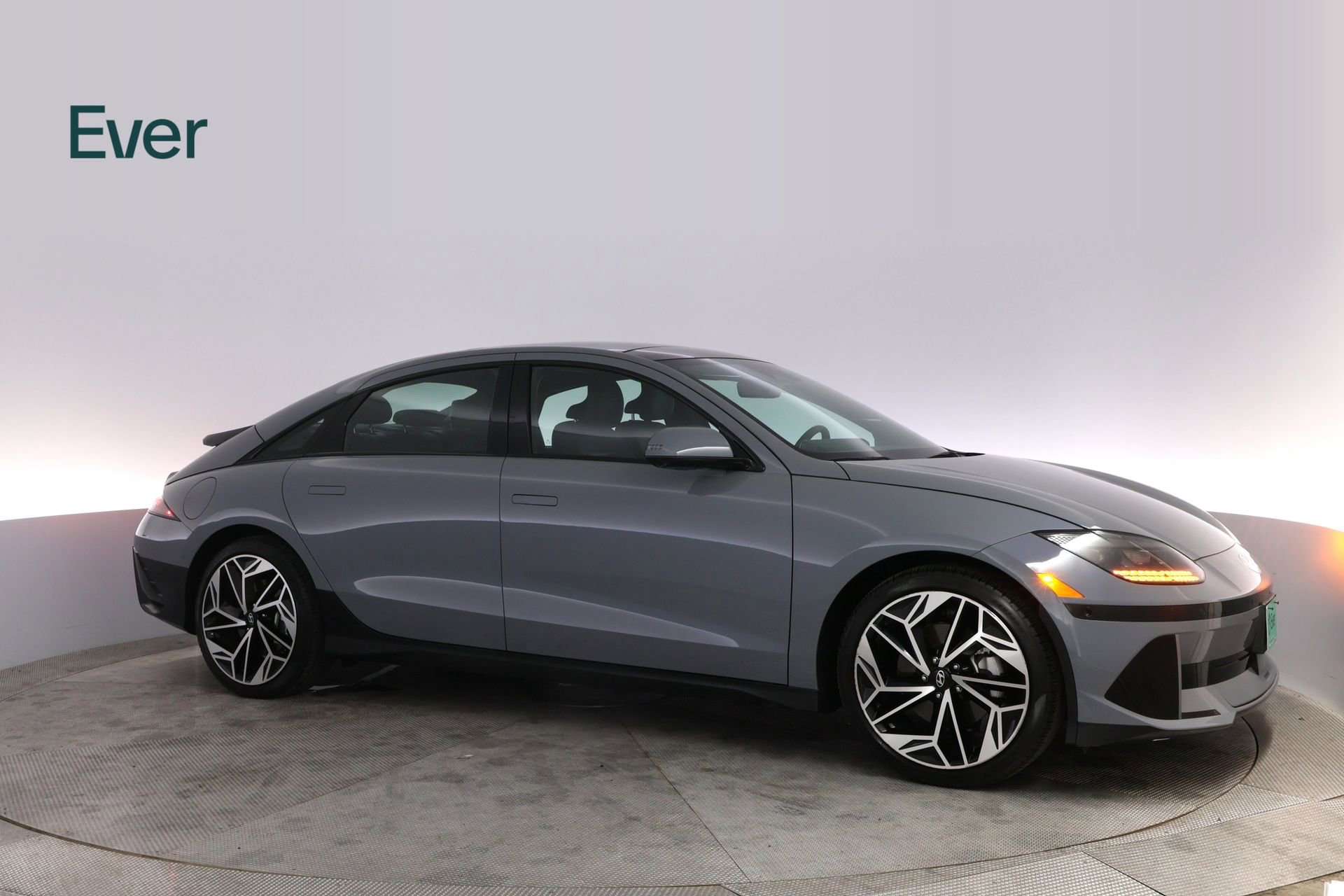 Used 2024 Hyundai Ioniq 6 Limited image 14