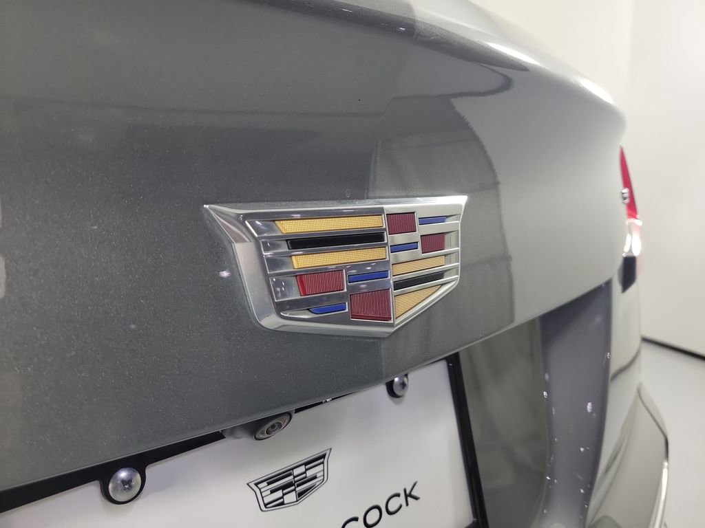 Certified 2023 Cadillac XT4 Luxury image 7