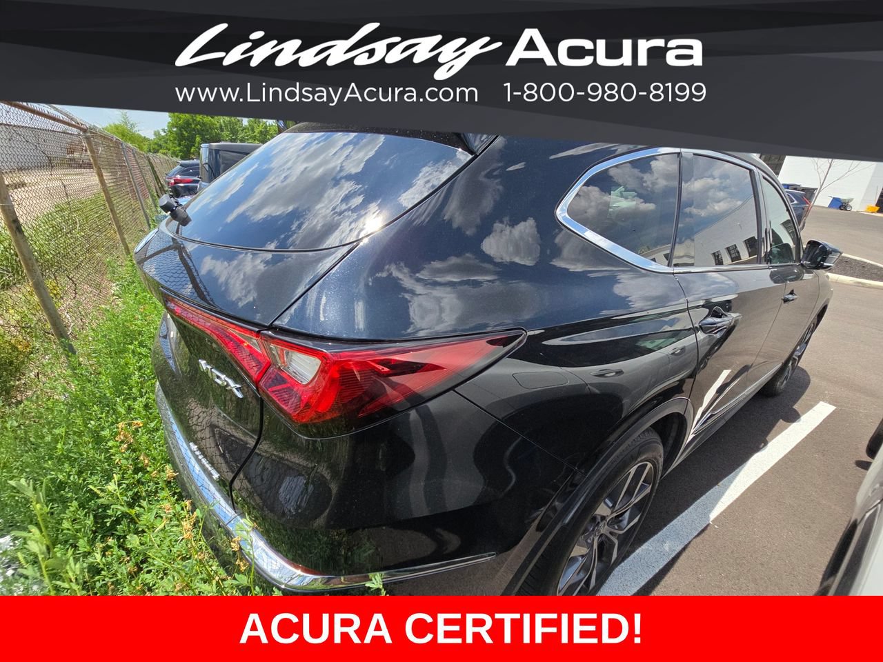 Certified 2024 Acura MDX SH-AWD w/ Technology Package image 5