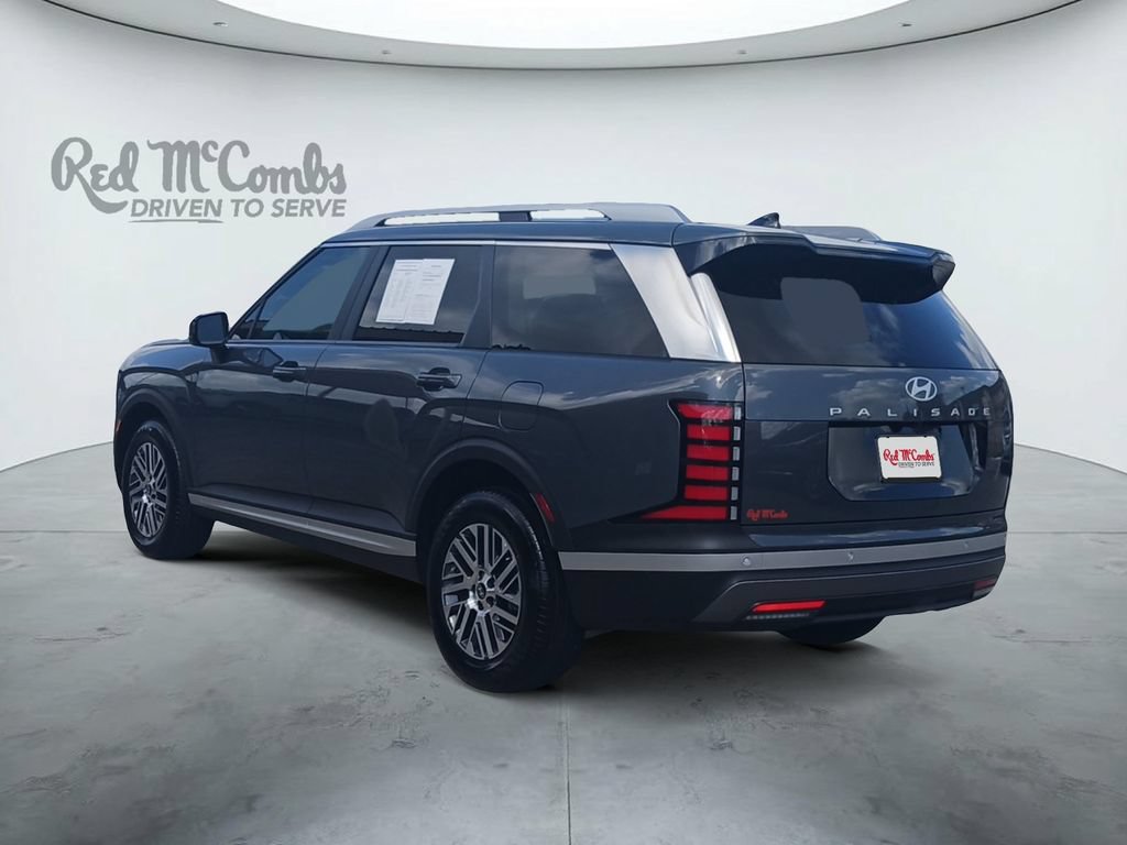 Used 2026 Hyundai Palisade SEL FWD image 3