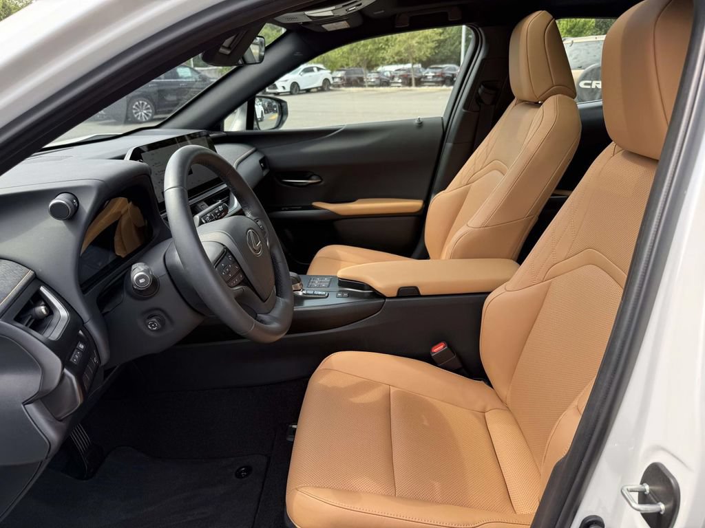 Used 2025 Lexus UX 300h AWD w/ Accessory Package (Z1) image 14