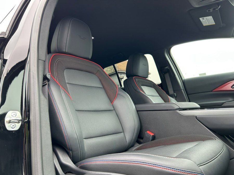 Used 2024 Chevrolet Equinox EV RS image 45