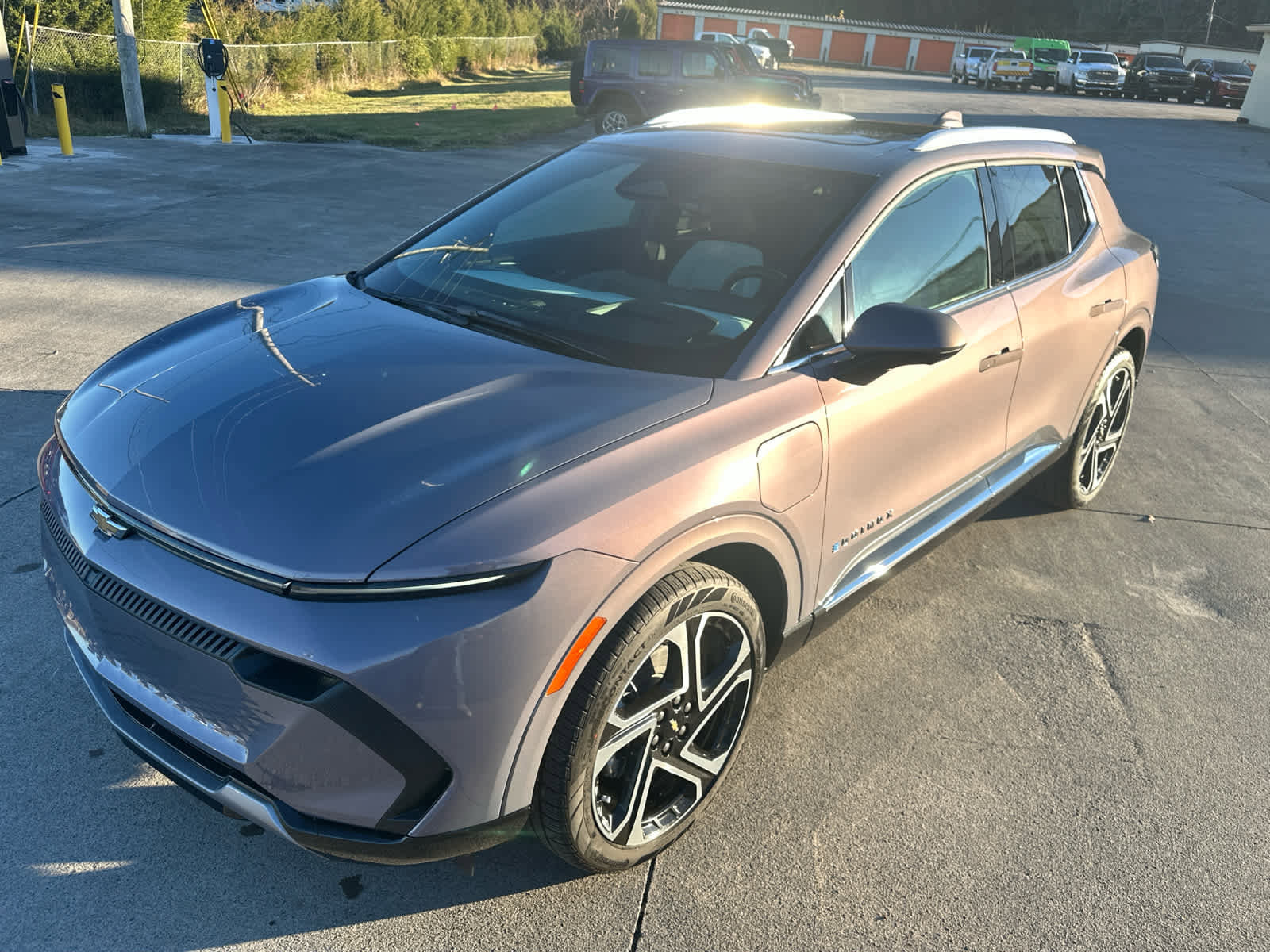 New 2026 Chevrolet Equinox EV LT w/ Convenience Package II image 2