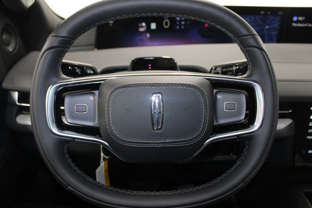 New 2025 Lincoln Navigator L Reserve w/ Jet Appearance Package image 42