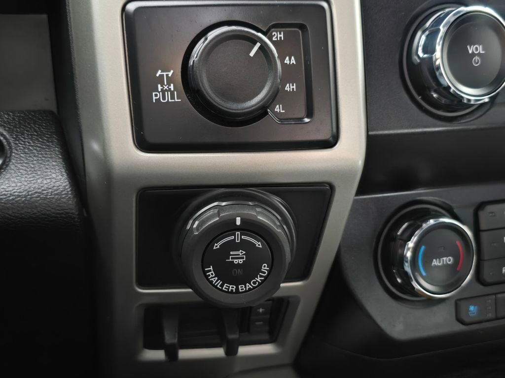 Used 2019 Ford F150 Lariat AWD/4WD image 34