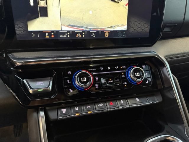Used 2024 GMC Sierra 3500 Denali AWD/4WD image 29