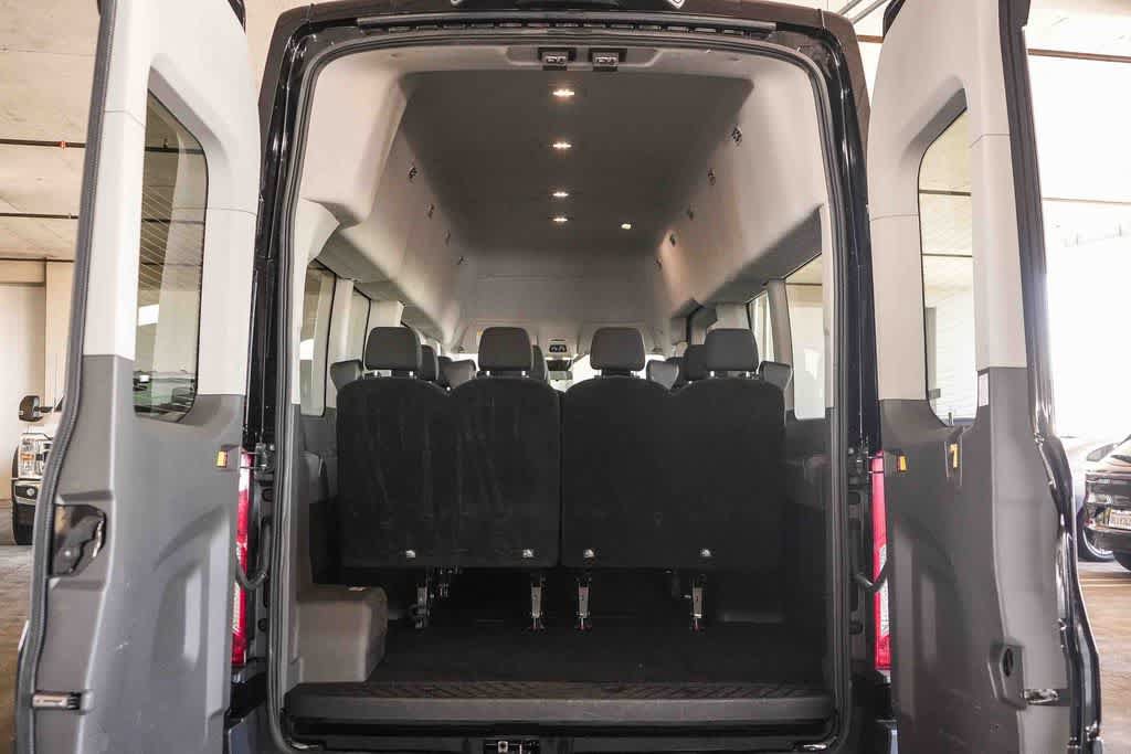 Used 2023 Ford Transit 350 XLT RWD image 25