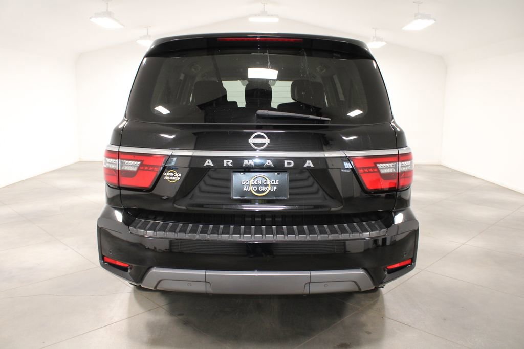 Used 2024 Nissan Armada SV image 8