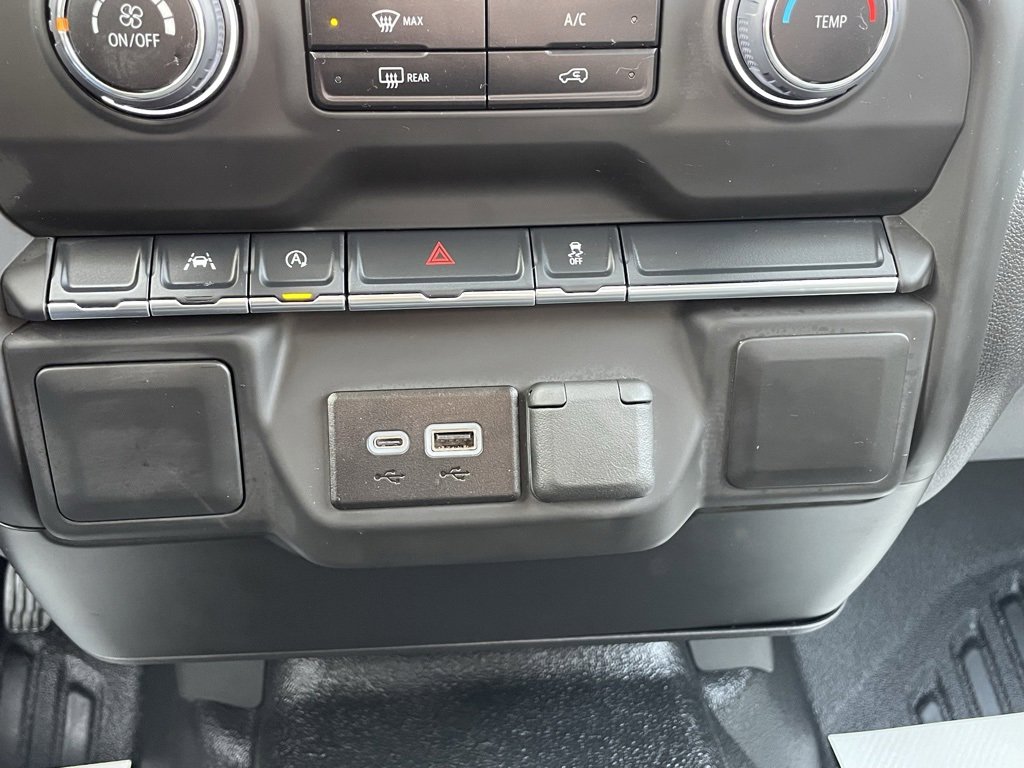 Certified 2025 Chevrolet Silverado 1500 W/T w/ WT Value Package image 31