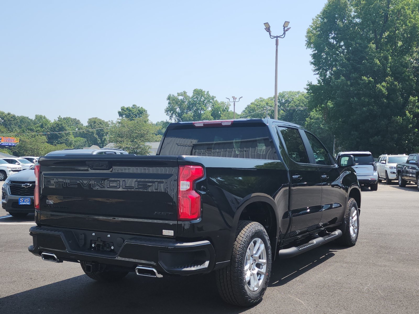 New 2026 Chevrolet Silverado 1500 RST w/ Z71 Off-Road Package AWD/4WD image 5