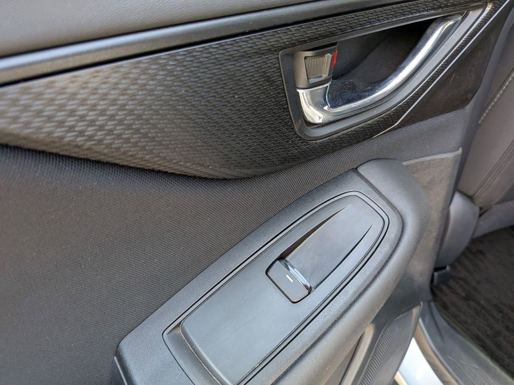 Used 2025 Subaru Outback Premium image 27