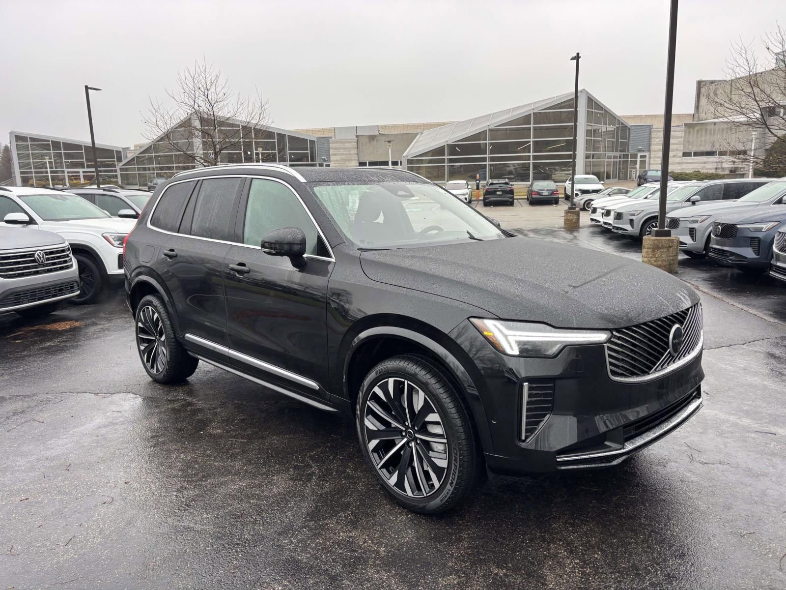 New 2026 Volvo XC90 B6 Plus w/ Protection Package Premier